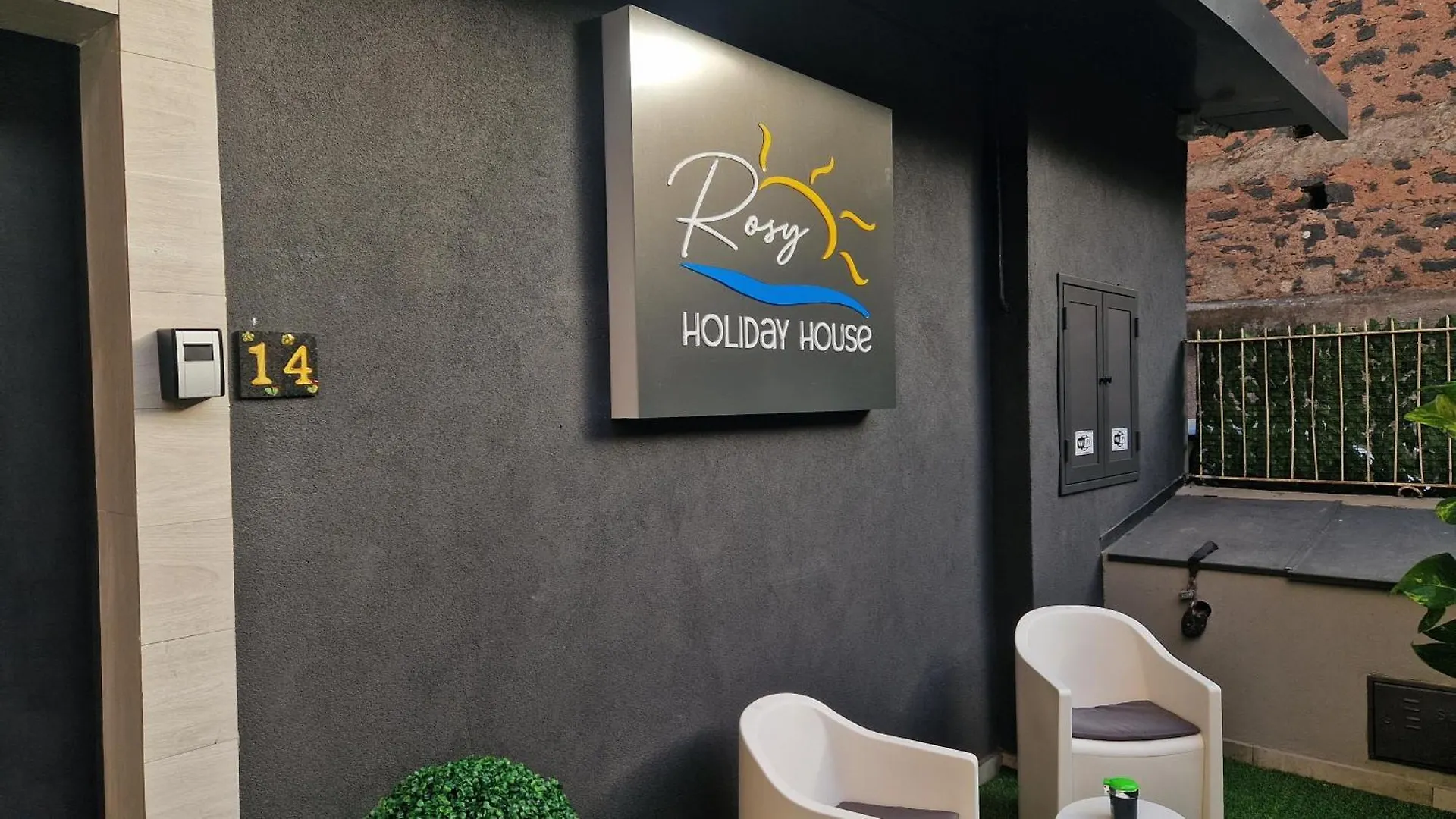 Apartment Rosy Holiday House Catania