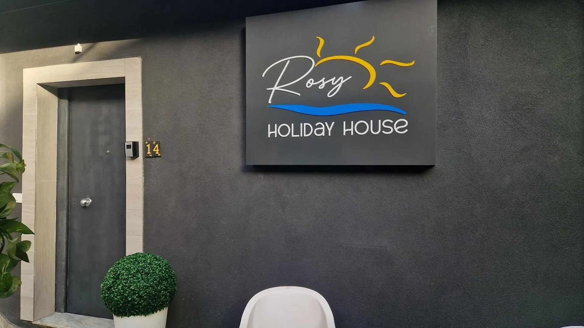 Rosy Holiday House Catania 0*,  Italy